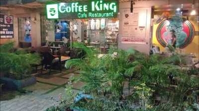 Coffee King Cafe Restaurant - Adajan