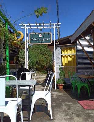 Cafe Evergreen Manali