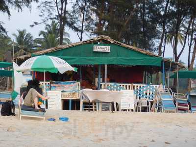 Sea Waves Beach Shack