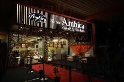 Shri Ambika Sweets & Namkeen