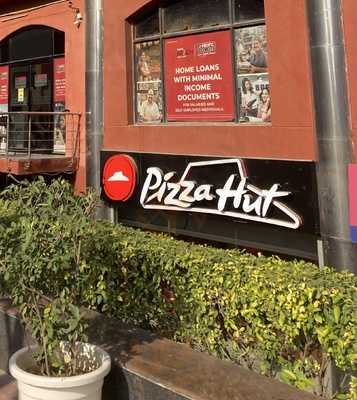 Pizza Hut