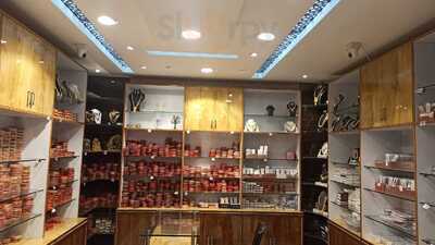 Om Restaurant