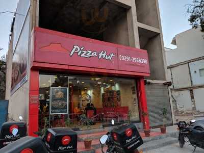 Pizza Hut