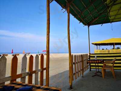 Seagull Inn Beach Shack