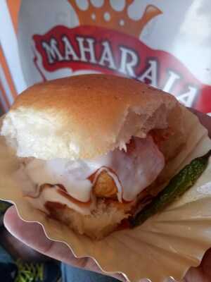 Goli Vada Pao No. 1