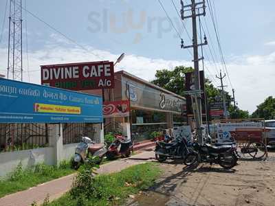 Divine Cafe