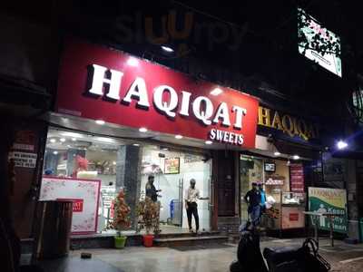 Haqiqat Ice Cream Parlour
