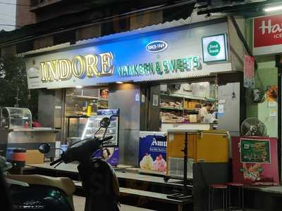 Indore Nakeen & Sweets