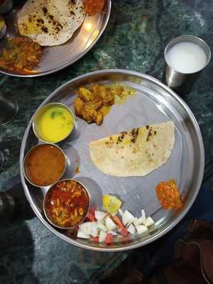 Hariom Restaurant