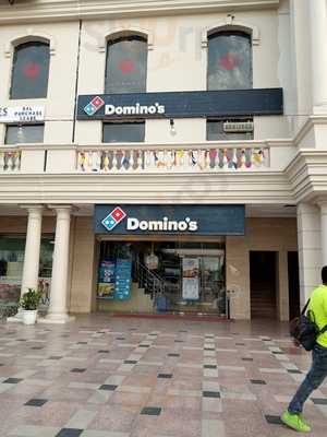 Dominos Restaurant, Mathura