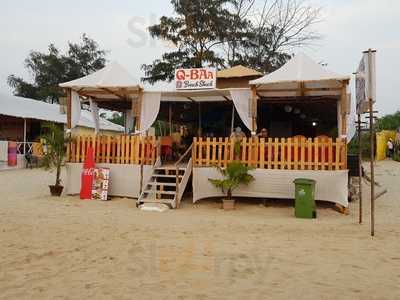 Q-ba Beach Bar And Restaurant