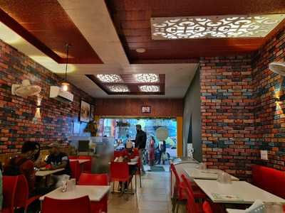 Almakrand Fast Food & Restaurant