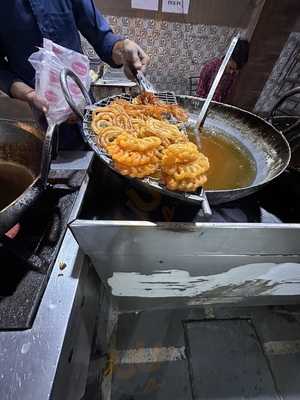 Annapurna Sweets & Fast Food