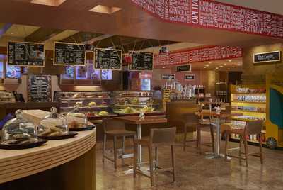 Gourmet Store - Grand Hyatt Mumbai Hotel And Residences