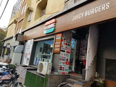 Get Grubs, New Delhi