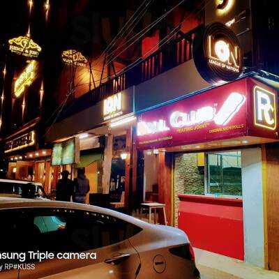 Rollclub Eating Joint