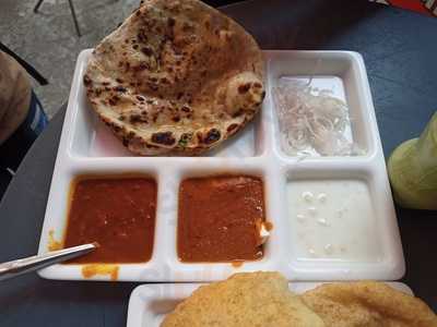 Amritsari Naan Corner