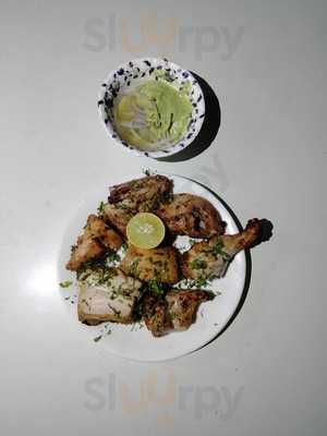 Paramjeet Fish & Chicken Point