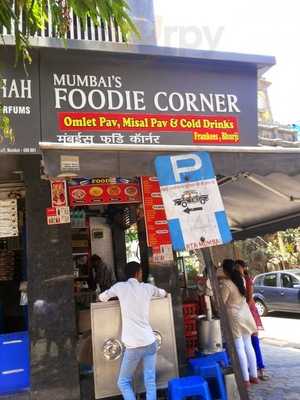 Mumbai's Foodie Corner