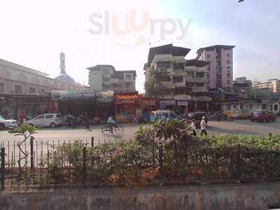 Famous Seekh Kabab Centre