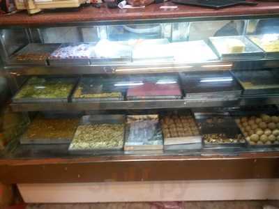 Bharat Sweet Centre