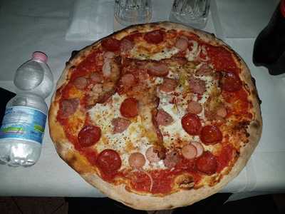 Pizzeria Jonny, Prato