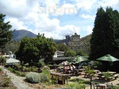 Cascade Brewery Bar