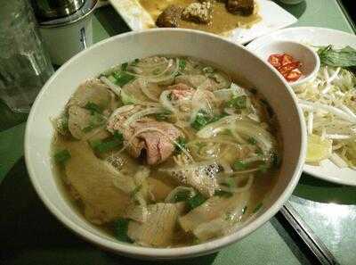 Adelaide Pho