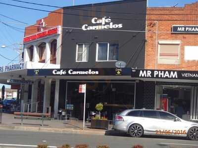 Cafe Carmelos