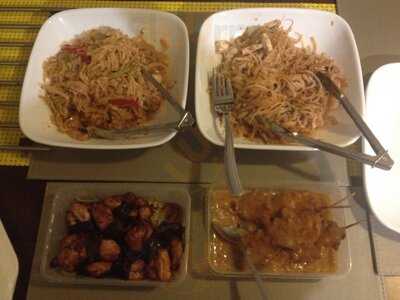 Paya Thai Restaurant