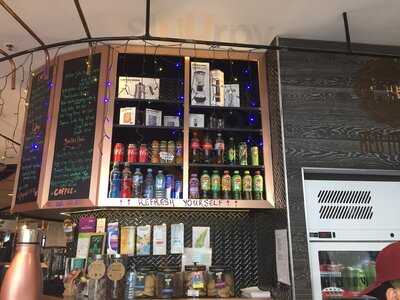 Red Mango Cafe & Patisserie