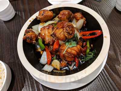 Northeastern Family Chinese Cuisine