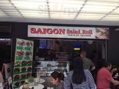 Saigon Salad Roll