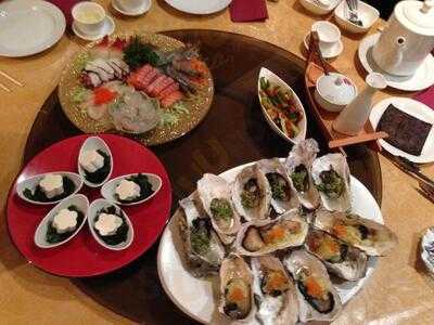 Leon Chinese Restaurant