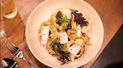 Hummingbird Bar & Restaurant