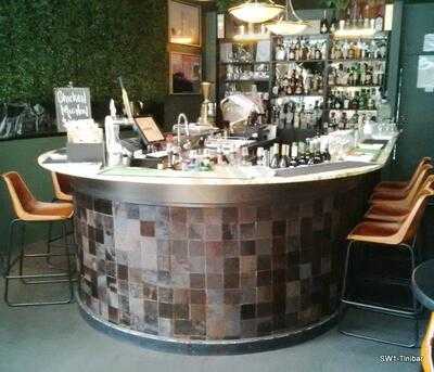 Tini Bar & Kitchen