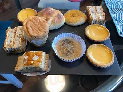 Cheung's Cakes & Cafe