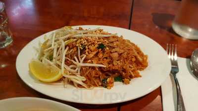 Red Chilli Thai Restaurant