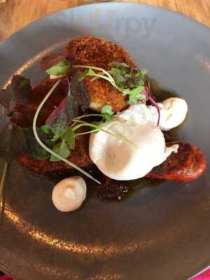 Macho Macho Cafe & Bar