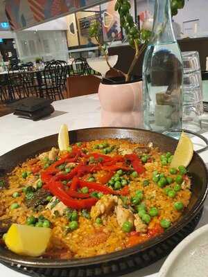 Jugar Eat Play Drink