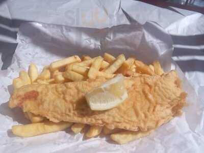 Off The Pier - Fish And Chippery