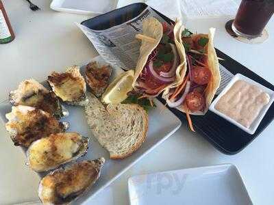 Oyster Bar Holdfast Shores