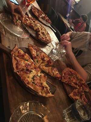 Theo & Co Pizzeria