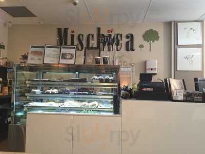 Mischica Cafe