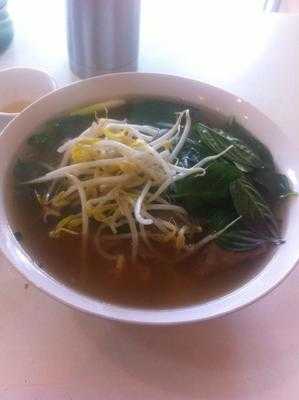 Pho Victoria