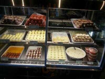 Khushboo Sweets And Restaurant