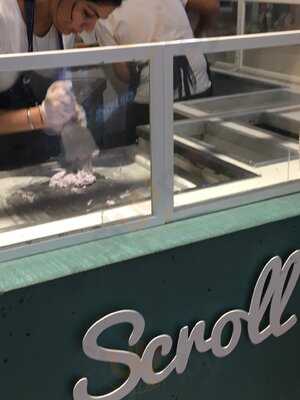 Scroll Ice Cream