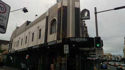 Webster's Bar