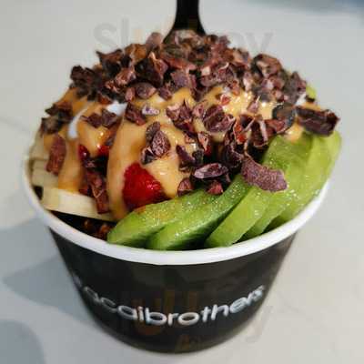 Acai Brothers