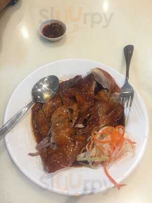 Golden Horse Seafood And Bbq Restaurant